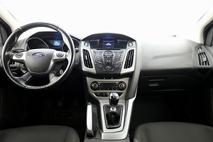 Ford Focus Comfort 1.6 TDCi 70kW (5 foto / 7)