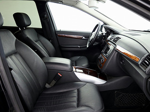 Mercedes-Benz R 350 4Matic Luxury ATM 3.5 200kW (6 foto / 9)