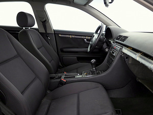 Audi A4 Comfortline 1.9 TDI 96kW (6 foto / 7)