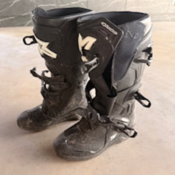 Продаются мотокроссовые сапоги Alpinestars Tech 3