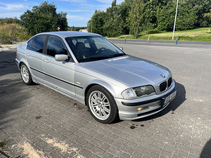 BMW 330d (2 фото из 7)