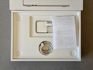 Apple Macbook Air 13 M4 16/256GB StL SWE Uueväärne! (7 foto / 7)