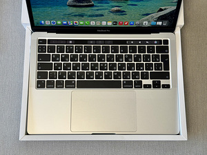 Apple Macbook Pro 13 M2 8/512GB SLV ENG/RUS в состоянии как новый (2 фото из 7)