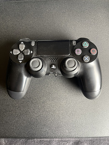 Sony Playstation 4 500GB + 12 mängu (3 foto / 4)