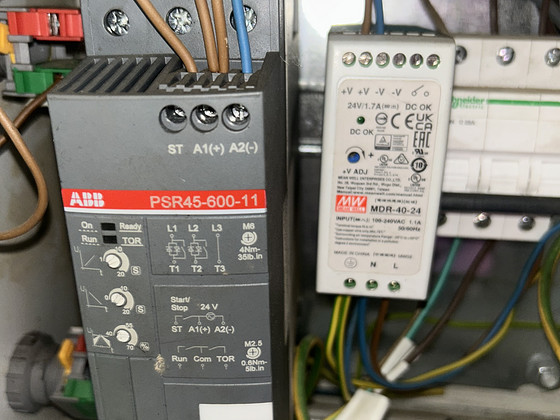 Шкаф управления электродвигателем ABB PSR45-600-11