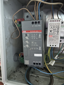 Mootori juhtimiskapp ABB PSR45-600-11 (3 foto / 5)