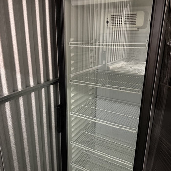 Холодильный шкаф TEFCOLD SCU1375 Холодильник