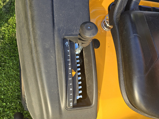 Cub Cadet XT1 Enduro Series