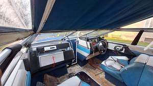Bayliner Capri 1987 (7 foto / 10)