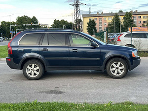 VOLVO XC90 (4 foto / 10)