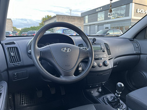 HYUNDAI I 30 (9 foto / 11)