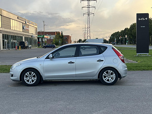 HYUNDAI I 30 (4 foto / 11)