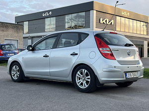 HYUNDAI I 30 (6 foto / 11)