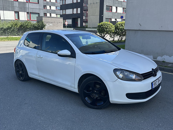 Volkswagen golf 6 Registreerimistasu on makstud.