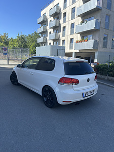 Volkswagen golf 6 Registreerimistasu on makstud. (6 foto / 10)