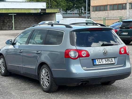 VOLKSWAGEN PASSAT VARIANT