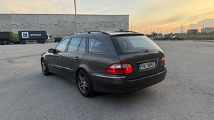 MERCEDES-BENZ E 320 CDI T (2 foto / 4)