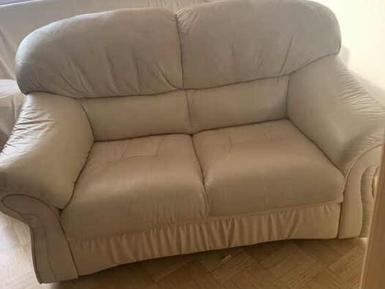 Müüa kahekohaline nahkdivan