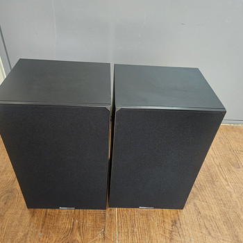 Boston Acoustics A40 Series II 2-ribaline riiulikõlar