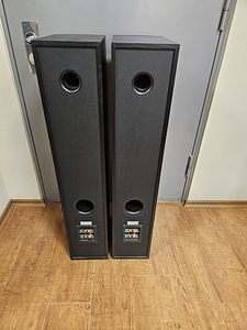 Напольная HiFi-акустика Jamo S 526 (5 фото из 6)