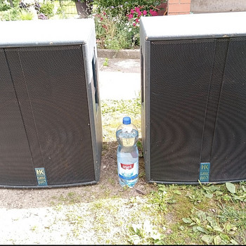 HK Audio Clsssic Pro 15 + Yamaha emx 5000