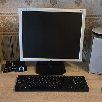 Усилитель и колонки Sansui