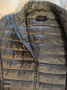 Мужская одежда Guess (5 фото из 5)