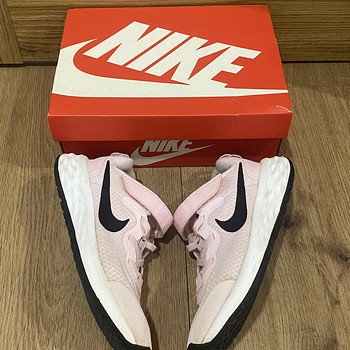 Nike tossud nr 32