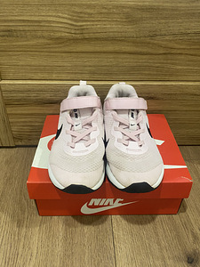 Кроссовки Nike, размер 32 (3 фото из 4)