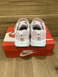 Кроссовки Nike, размер 32 (4 фото из 4)