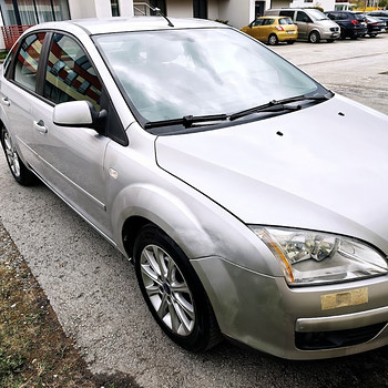 FORD FOCUS 1.596 DB3 74 kW -07