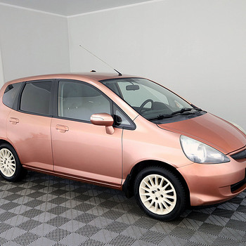 Honda Jazz Facelift 1.3 61kW
