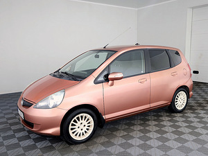 Honda Jazz Facelift 1.3 61kW (2 foto / 7)