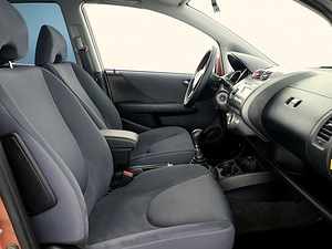 Honda Jazz Facelift 1.3 61kW (6 foto / 7)