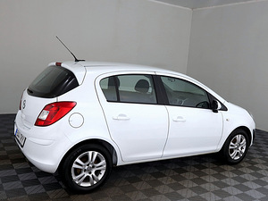 Opel Corsa Facelift 1.2 63kW (3 foto / 7)