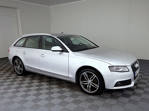 Audi A4 S-Line ATM 2.0 TDI 105kW (1 foto / 7)