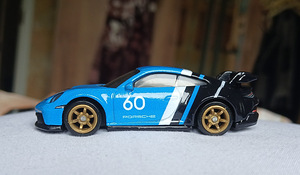 Hot Wheels premium (обмен) (6 фото из 8)