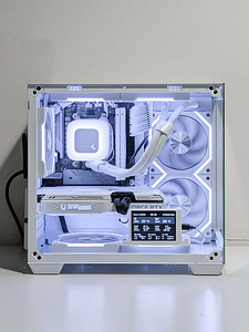 AMD Ryzen 5 5600X, RTX3060, 32GB DDR4, 1TB NVMe, Wifi, AIO (6 foto / 10)