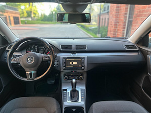 Volkswagen Passat 2.0 103kW 2011a. (7 foto / 10)