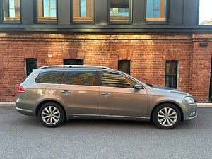 Volkswagen Passat 2.0 103kW 2011a. (2 foto / 10)