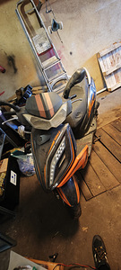 Motoroller (1 foto / 2)