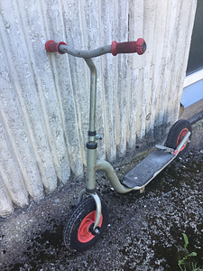 Trikitõukeratas/scooter (1 foto / 7)