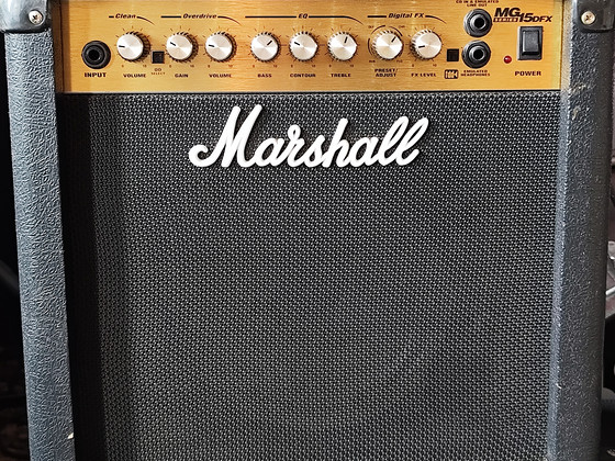 Marshall MG15dfx