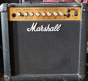 Marshall MG15dfx (1 фото из 1)