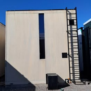Loft-tüüpi betoonist minimaja (2 foto / 10)