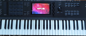 Akai MPC Key 61 (1 фото из 4)