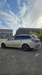 Ford mondeo (5 foto / 11)