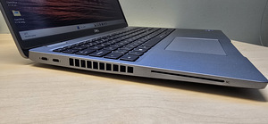 Хороший ноутбук Dell Latitude 5520. i5, 8GB, 256GB, док (4 фото из 10)