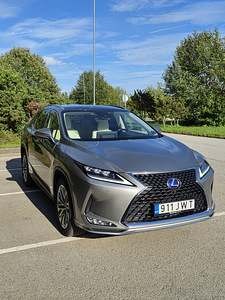 Lexus RX450h Рестайлинг Luxury (2 фото из 14)