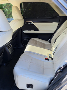 Lexus RX450h Рестайлинг Luxury (6 фото из 14)
